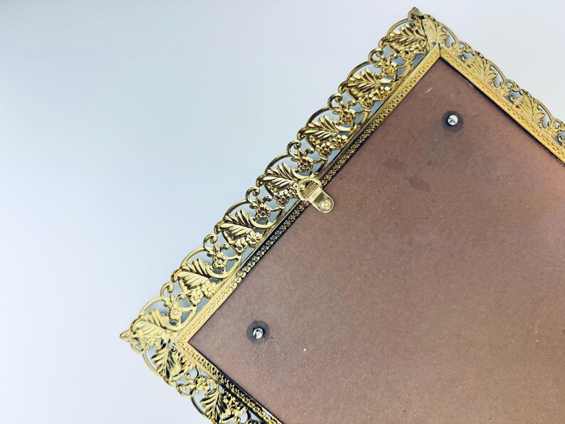Vintage Ornate Gold Metal Filigree Wall Mounted Picture Frame - 9" X 14 ...