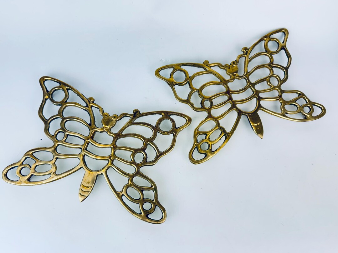 Dessous De Plat Ancien En Fonte Peinte – Déco Vintage Fleurs Et Papillon, Fait Main