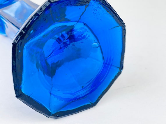 ヴィンテージ手吹きコバルトブルーガラスキャンドルホルダー - 八角形