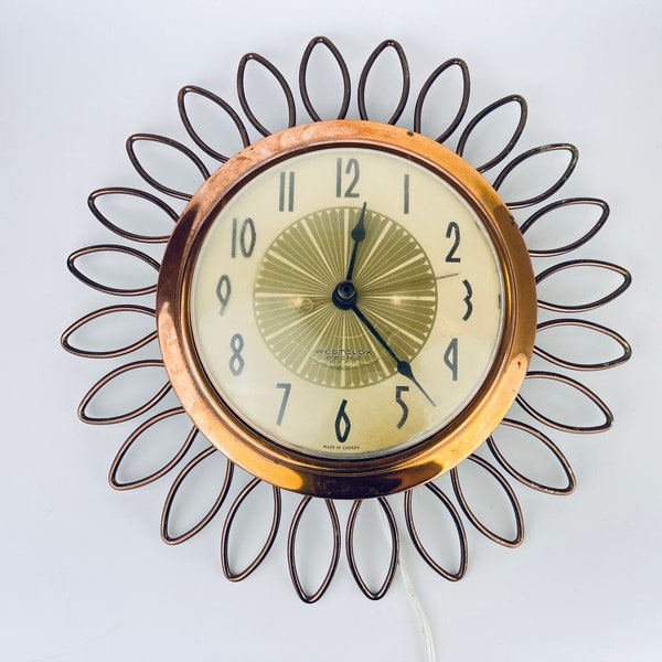 Vintage Mid-Century Modern Atomic Sunflower Petal Elektrische Wanduhr - 'Frill' Westclox Modell - Made in Canada