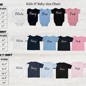 Puede incluir: Una tabla de tallas para bodies de beb&eacute;, camisetas para ni&ntilde;os peque&ntilde;os y camisetas unisex para j&oacute;venes. La tabla incluye medidas en pulgadas para largo y ancho. Los bodies de beb&eacute; est&aacute;n disponibles en blanco, azul marino, azul, negro y rosa.