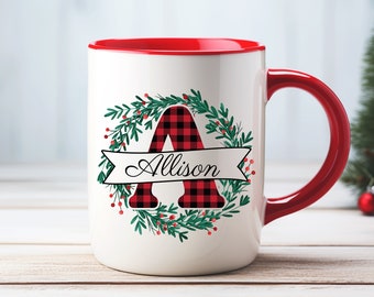 Taza con monograma navideño, taza con inicial personalizada, regalo de Navidad personalizado, decoración del hogar, decoración de mesa navideña, taza de café personalizable