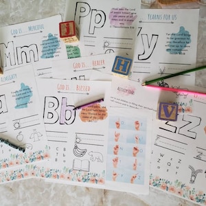 Diversión bíblica ABC/Dios es... Actividades ABC/Educación cristiana en el hogar/Alfabeto cristiano/Práctica de ASL/Sensorial/Desescolarización/Preescolar/Educación en el hogar