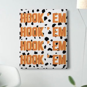 Texas Longhorns Hook &#39;Em Cow Print Dorm Sign