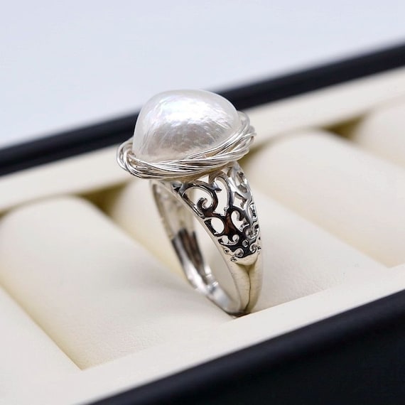 Ladies silver rings online