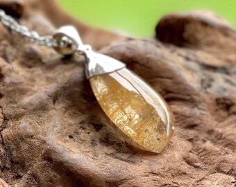 NiaoZaiFei YunZaiKan Nature Golden Rutile Pendant 925 Sterling Silver 41 mm MHBAP5303 NiaoZaiFei YunZaiKan Nature Golden Rutile Pendant 925 Sterling Silver 41 mm MHBAP5303