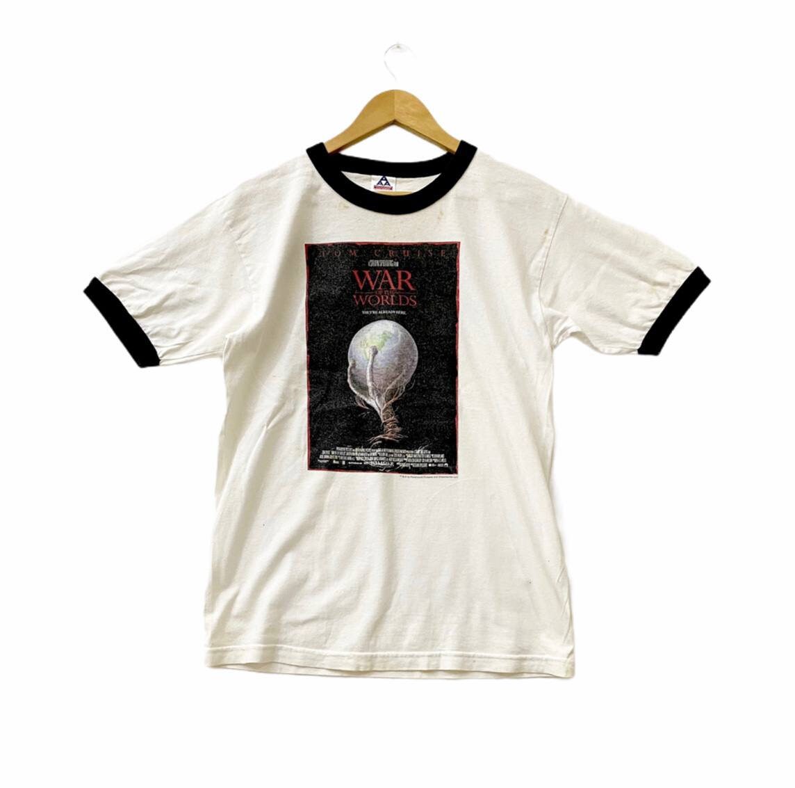 Vintage 00s War of the Worlds Big Image Poster Design Image 