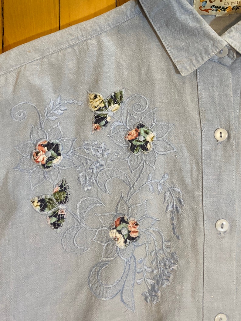 Vintage 90s light blue floral embroidered blouse