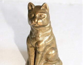 2 x Sitting Cat Miniture Brass figures cast in India