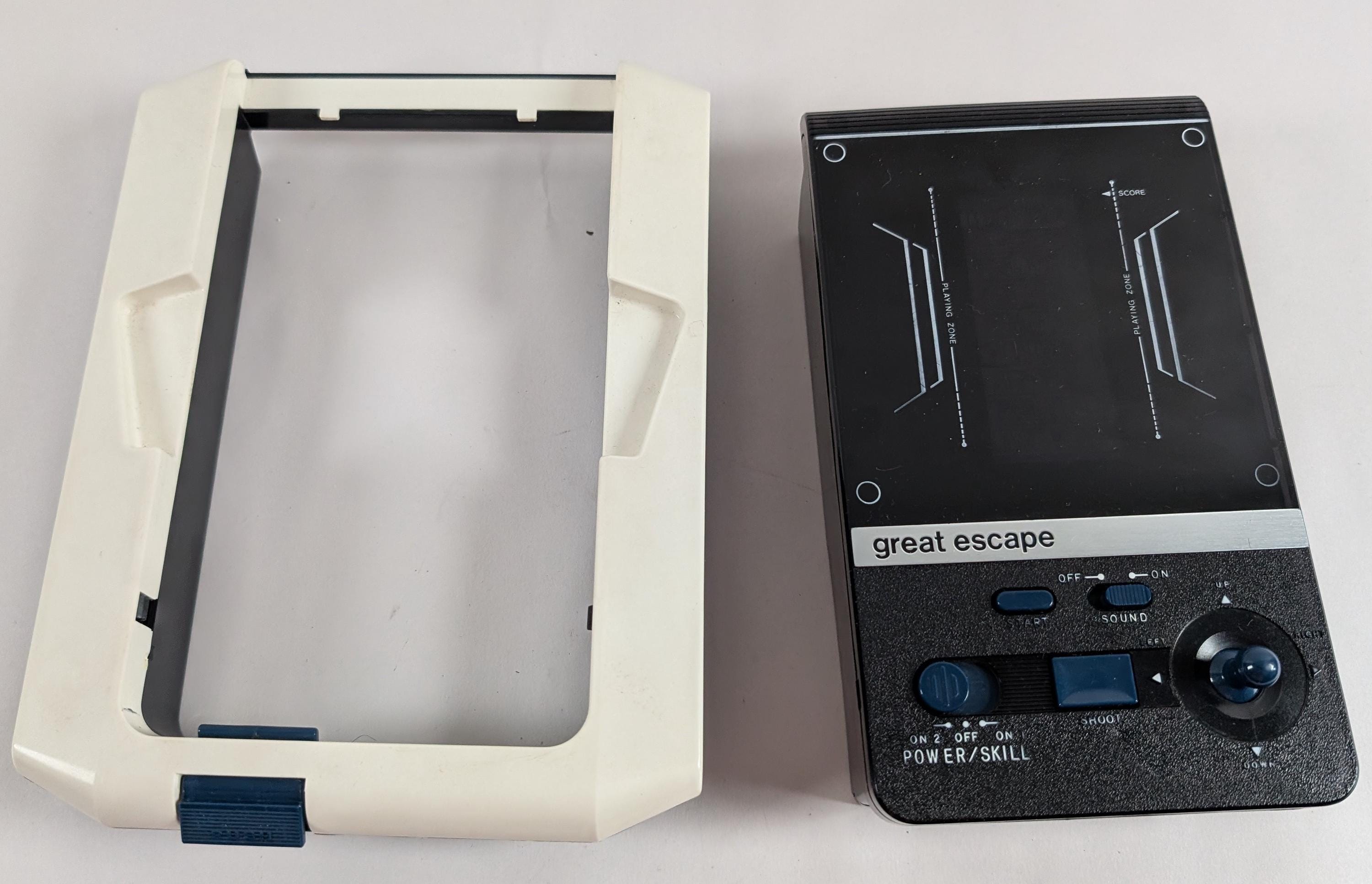 Vintage 1981 Hand Held Game Console Great Escape Original Tsukuda