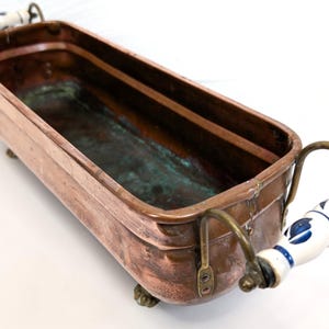 Antique Victorian Copper Jardiniere Planter Plant Pot with Claw Feet and Delft Porcelain Handles Home Decoration J6
