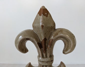 Vintage Ceramics Fleur De Lis Ornament Nicely Aged 11in High Home Decoration