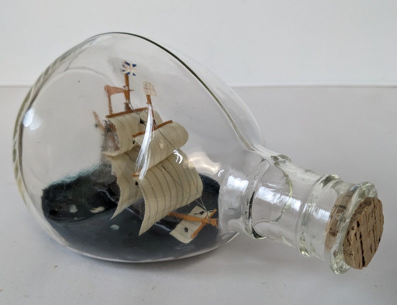 Vintage 3 Mast Ship In the Bottle Nautical Model Tall Sail Ship 6.5in Home Decoration image 2