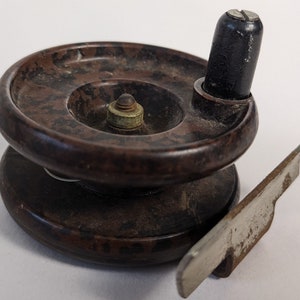 Vieux Moulinet Mouche 'squelette' – À Identifier, Pour Collection