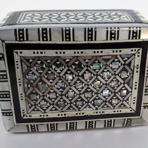 Vintage Small Khatam Marquetry Mosaic Jewellery Trinket Box Velvet Lined 10cm Home Decor