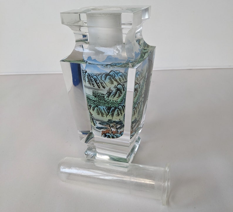 Vintage Reverse Inside Painted Crystal Vase Great China Wall Painting Signed image 4