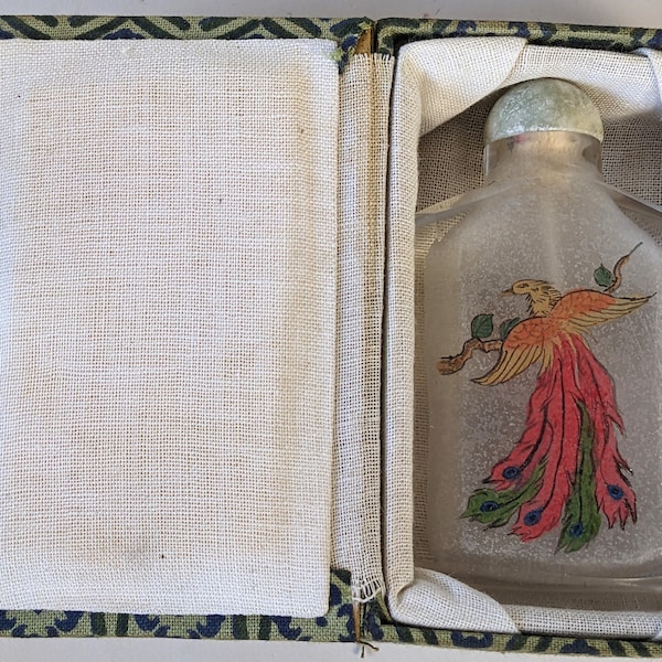 Vintage Chinese Reverse Inside Painted Snuff Bottle Phoenix Dragon in Original Box G5