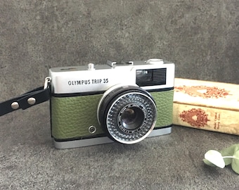 Olympus Trip 35 | Refurbished Vintage 35mm Film Camera | Matcha Green Leather | Film Included