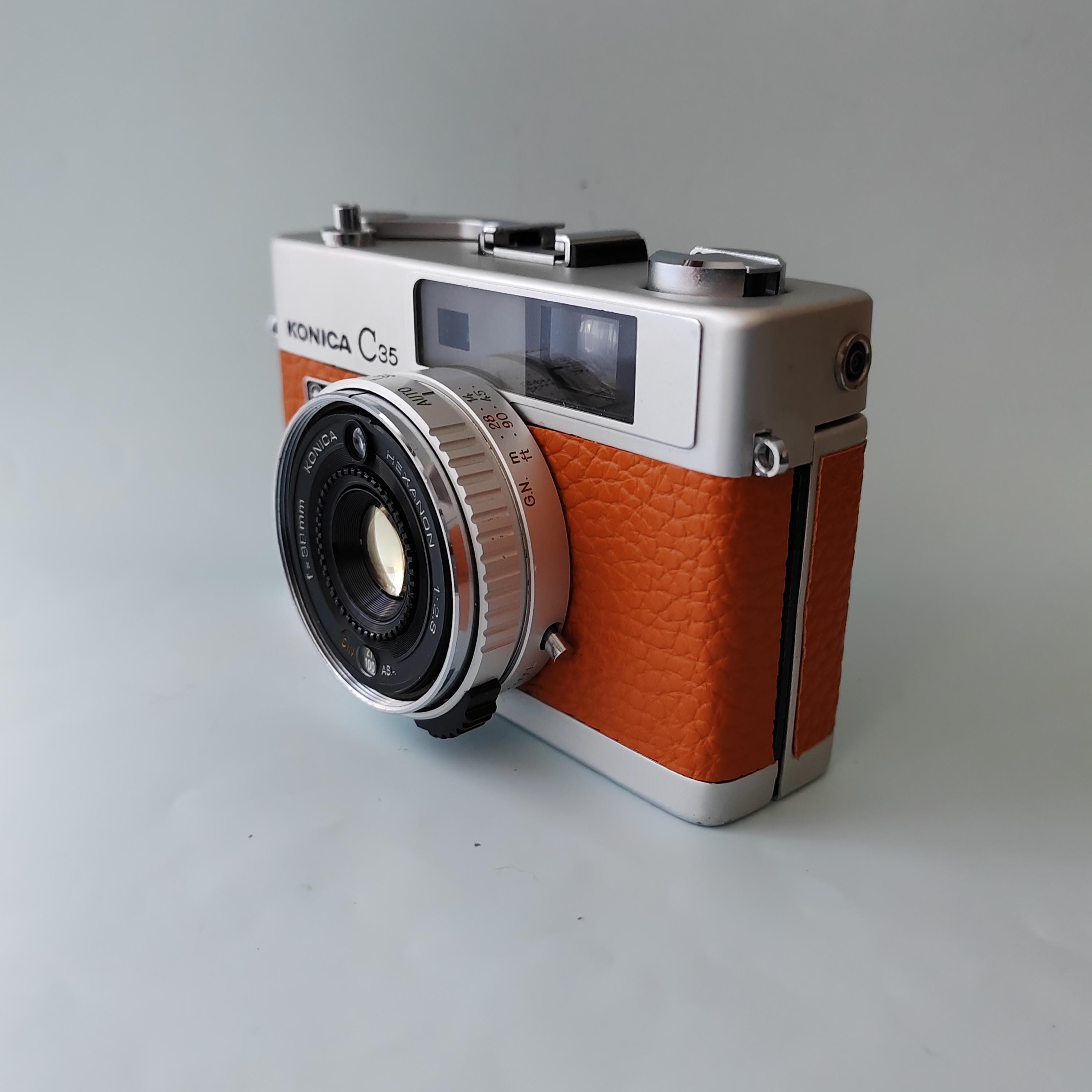 Konica C35 レンジファインダーフィルムカメラ | 国内整備・テスト済み
