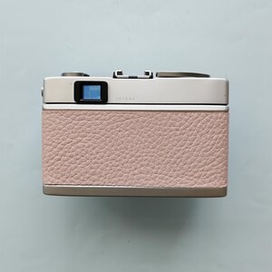 Konica C35 Rangefinder Film Camera | Refurbished & Tested in Japan | Kodak Film Included | Hexanon 38mm Lens | Pale Pink Leather image 4