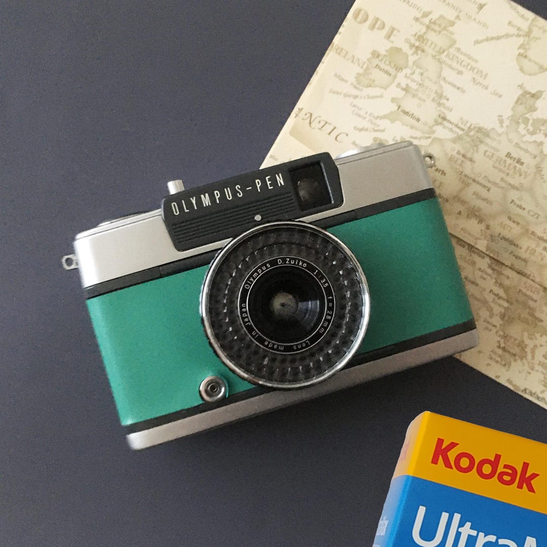 オリンパス PEN EE-2 フィルムカメラ | ビンテージ 35mm コンパクト