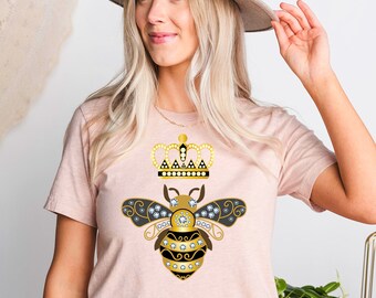 Queen Bee Shirt, Women Bee Shirt, Unique Gift for Bee Lovers, Boss Woman, Bee Tee, Bee Gift for Women Girls, Crown Shirt, Honey Bee Shirt