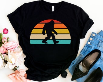 Vintage Bigfoot Shirt, Bigfoot T Shirt Tank Tops Kids T-Shirt Sweatshirt Hoodie, Retro Bigfoot Shirt, Sasquatch, Big Foot Yeti Mountains Tee