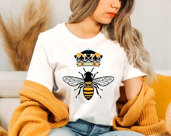 Queen Bee Shirt, Women Bee Shirt, Unique Gift for Bee Lovers, Boss Woman, Bee Tee, Bee Gift for Women Girls, Crown Shirt, Honey Bee Shirt