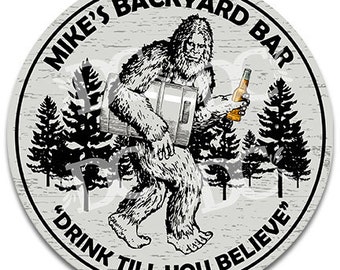 Bar d'arrière-cour Bigfoot, enseigne Sasquatch, enseigne de bar Bigfoot personnalisée, enseigne de consommation de bière, enseigne de nouveauté bar de terrasse, enseigne de bière en plein air