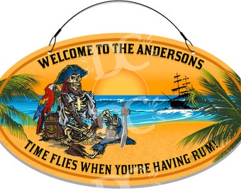 Insegna Pirate Rum Tiki Bar: arredamento caraibico personalizzato