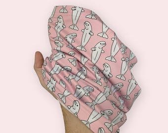 Maska na twarz Beluga Whale Snood Baby Pink | Chusta na szyję z wzorem | Ochraniacz na szyję | Dla niej, dzieci | Mężczyźni Kobiety | W Wielkiej Brytanii | Prezent