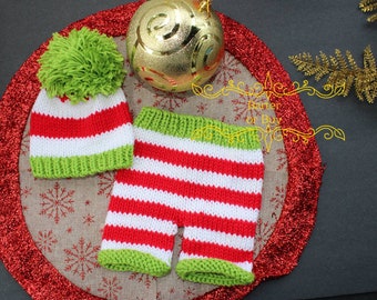 Christmas Color 2 piece Hat & Pant Outfit, photo prop, Crocheted, Holiday costume baby boy or girl, pom pom