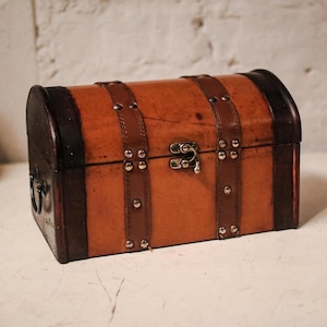 Small Wood And Leather Vintage Chest