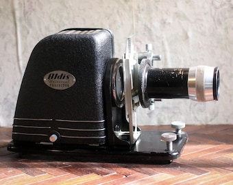 Vintage Aldis 1950's Slide Projector