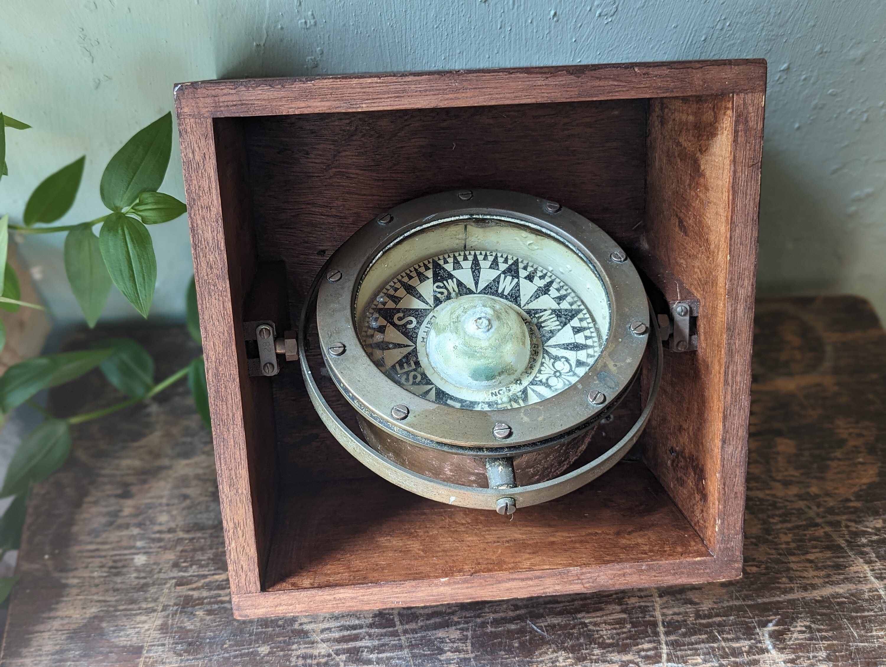 Antique Brass Ships Compass 