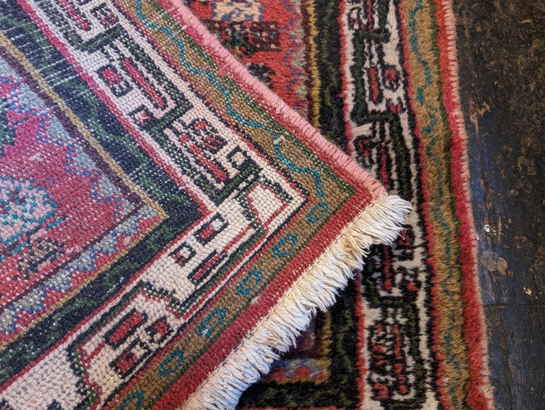 4'3x2'4 Vintage Hand Knotted Nomadic Wool Rug 129 x 70 image 6