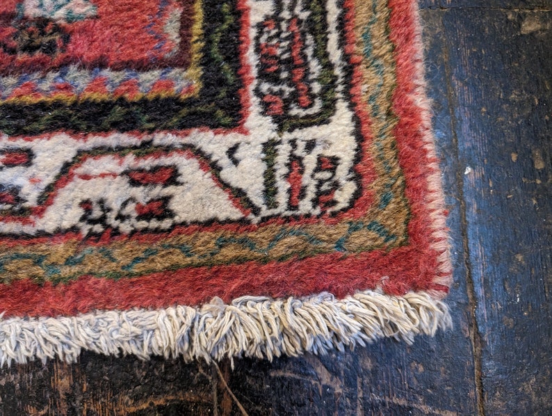 4'3x2'4 Vintage Hand Knotted Nomadic Wool Rug 129 x 70 image 7