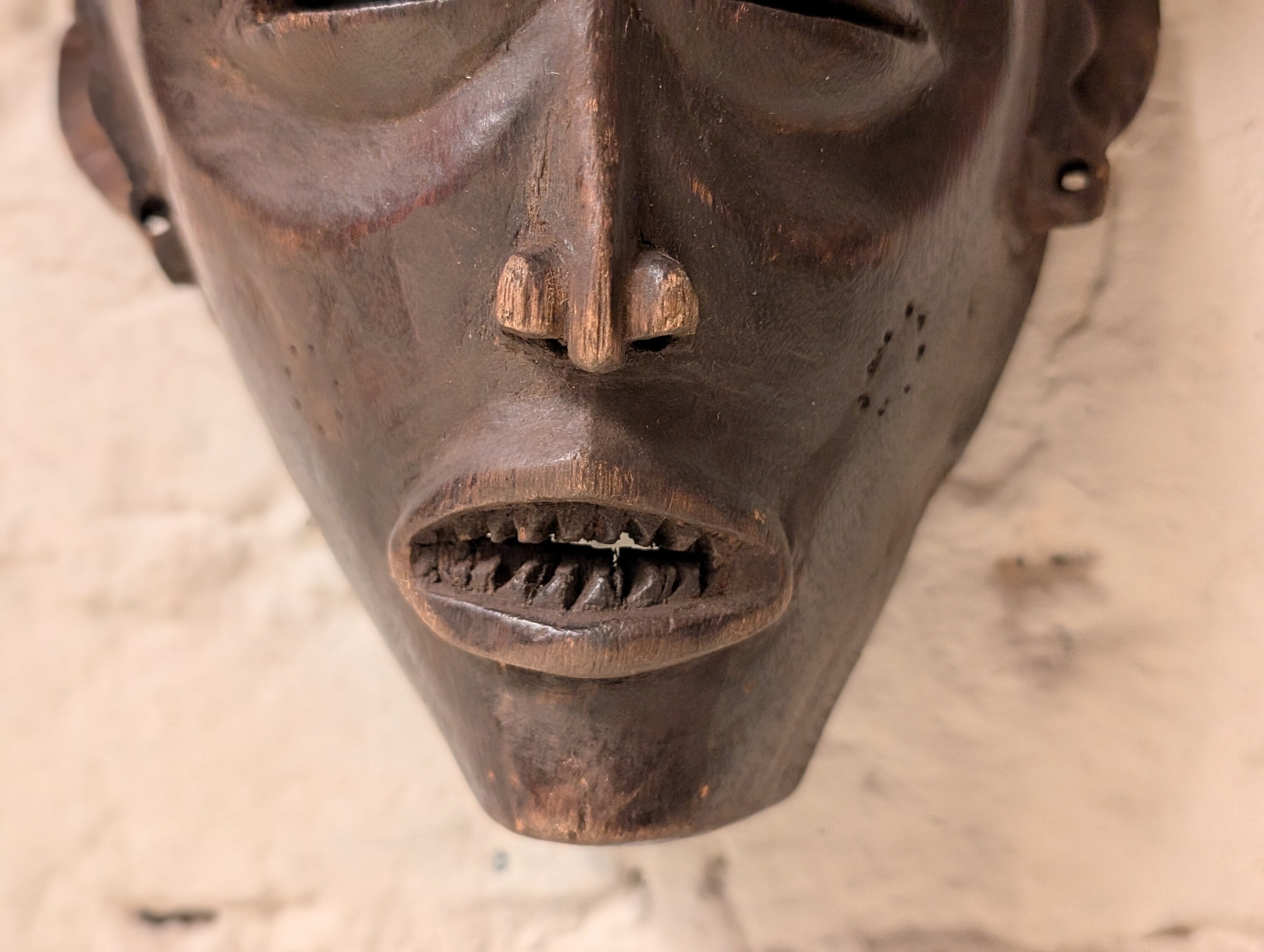 チョクウェ・アキシ部族マスク - アフリカ美術 - アンゴラ - Etsy 日本