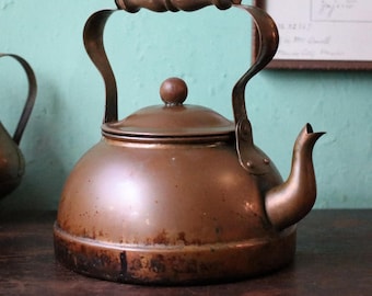 Antique Copper Kettle – Traditional Stovetop Teapot With Swing Handle – 23cm / 9" Tall