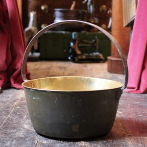 Large Antique Brass Fire Pot / Jam Pan / Plant Pot