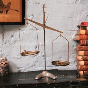 Vintage Desktop Balance Scale with Weights