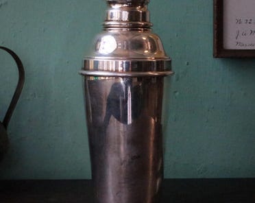 Cocktail Shakers - Vintage - Etsy Canada