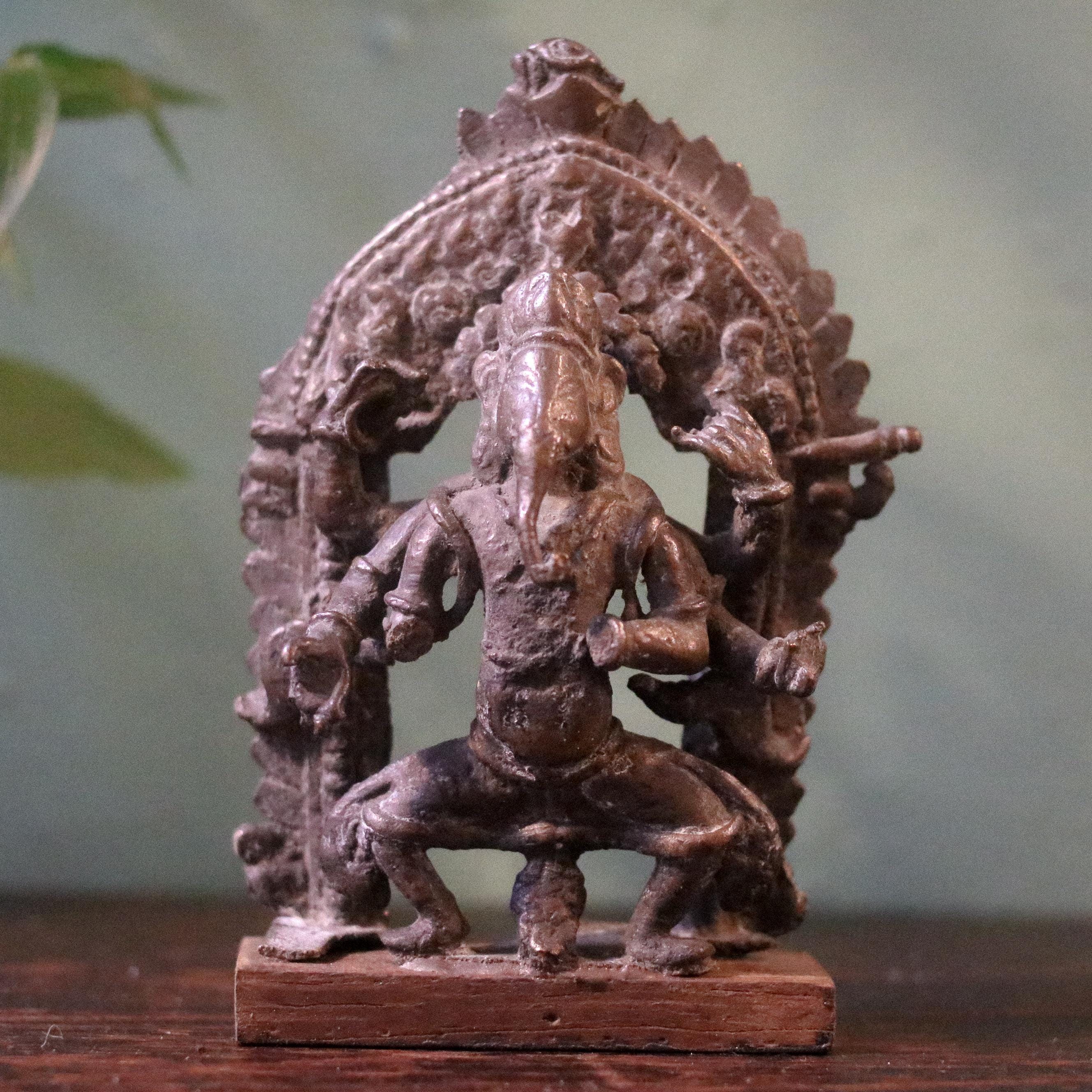 18世紀インド・ネパールの青銅製ガネーシャ像 - Etsy 日本