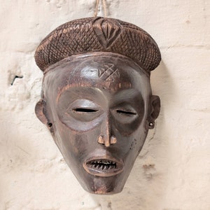 Chokwe Akishi Tribal Mask - African Art - Angola