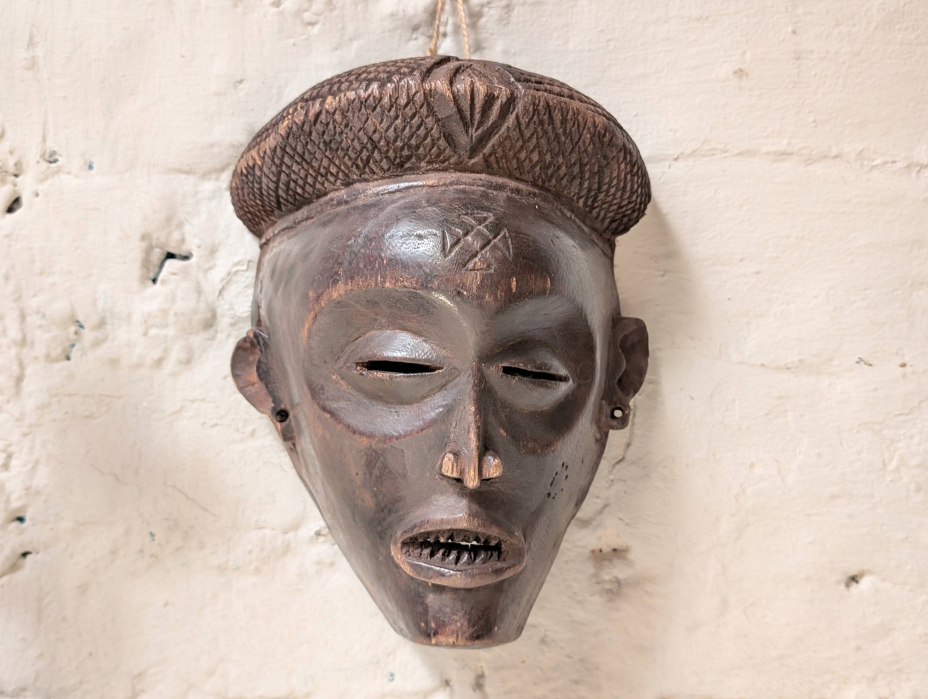 チョクウェ・アキシ部族マスク - アフリカ美術 - アンゴラ - Etsy 日本