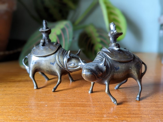 銅器 香炉 青銅牛香炉 室内香炉 茶道香炉 装飾品 工芸品 置物 銅 細工 香炉 茶道香炉 装飾工 芸品 置物 工芸品