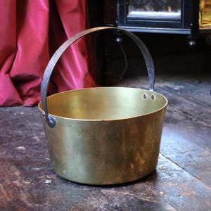 Large Antique Brass Fire Pot / Jam Pan / Plant Pot