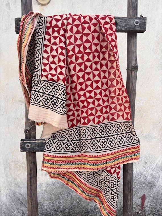 Hand Block Printed Beach Sarong for Women beach scarves in cotton Beach Wrap Pareo Beach Swim wear gift for her Beach Cover Ups Indian lungi