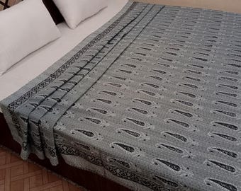 Floral Hand Block Print Kantha Quilt - Indian Cotton Bedding