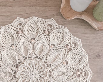 PDF mandala crochet pattern AYOLA | 50 cm, 19,7 inch | boho decor crochet pattern | crochet doily | printable pattern English + Dutch